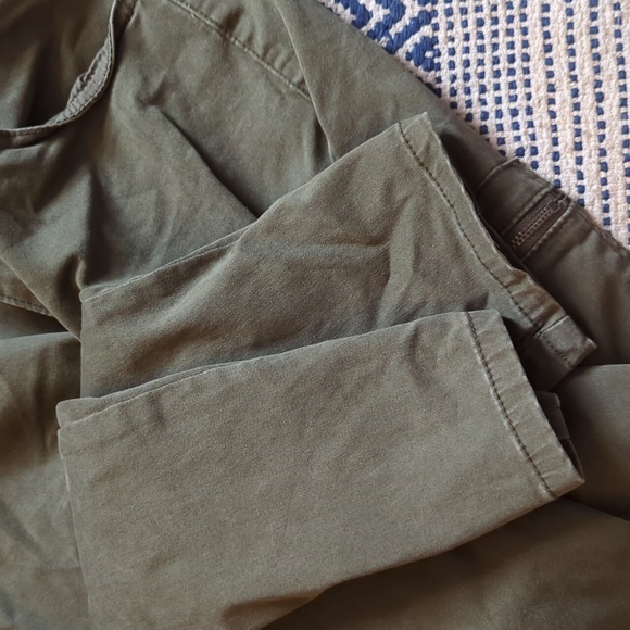 Skinny khaki pants - Picture 3 of 4